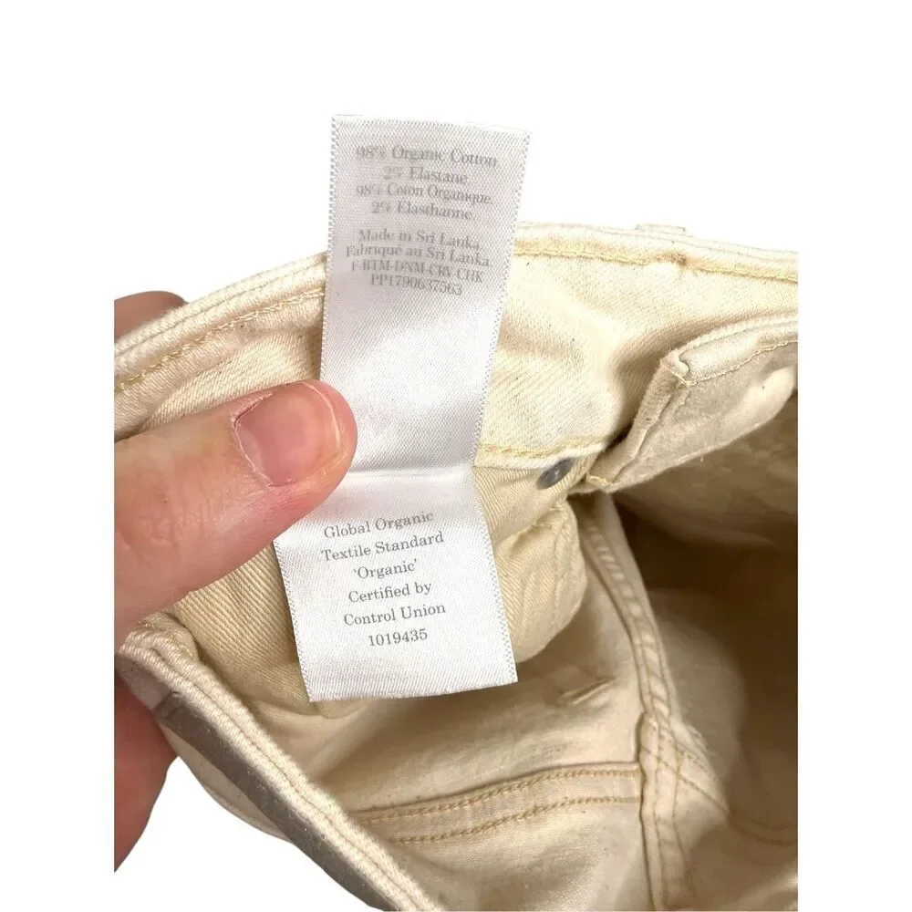 Everlane The Curvy Cheeky Jean in Ecru‎ Size 25 NWT